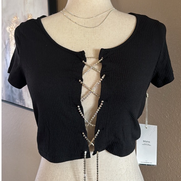 Lace up rhinestones ribbed crop top - Picture 3 of 10
